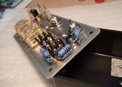 Emtech ZM-2 - Resistors